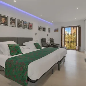 4* Hotel Nuevo